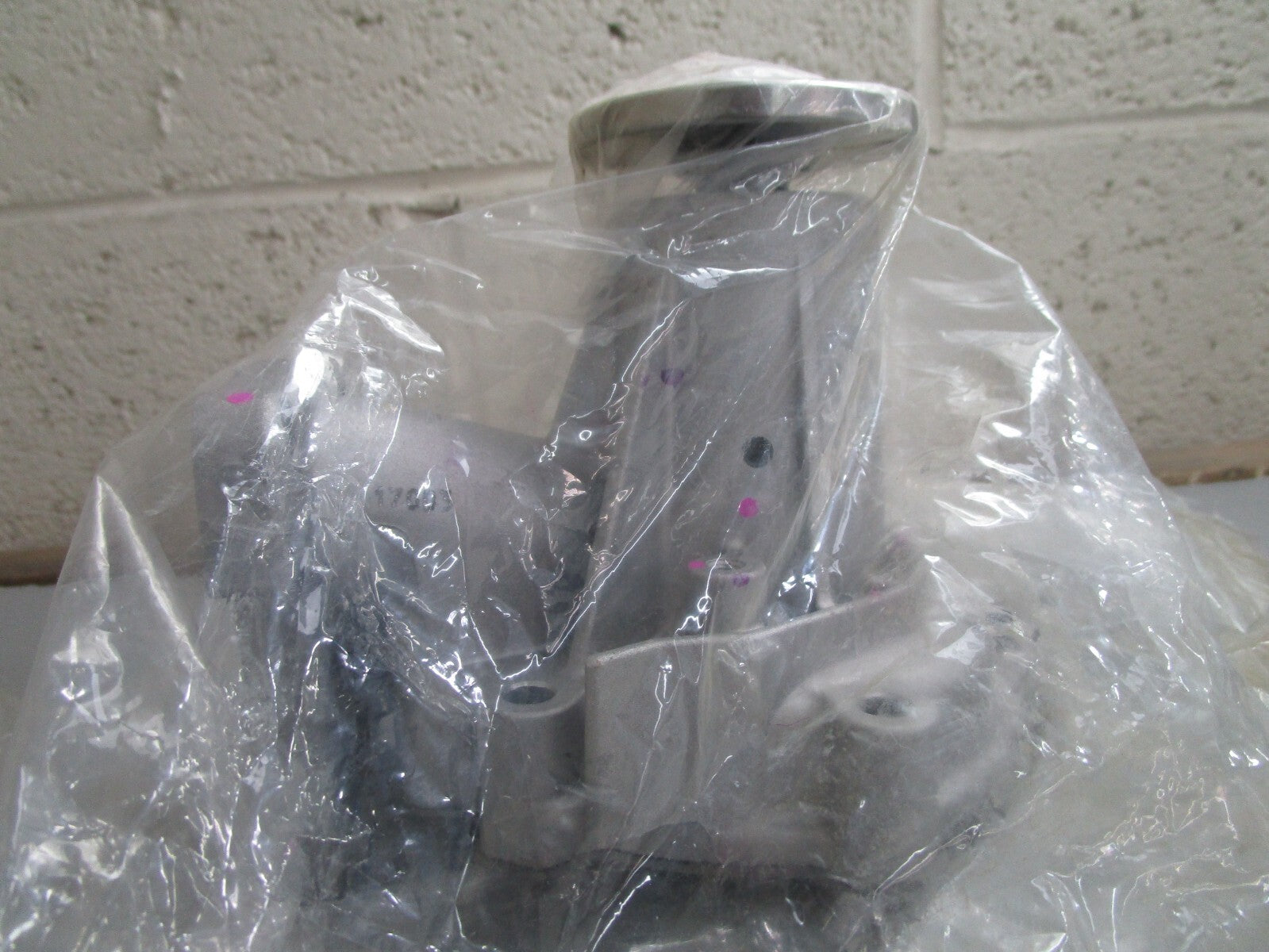 *NEW OEM* 0820 Generac 2.6L Water Pump 0F17040395