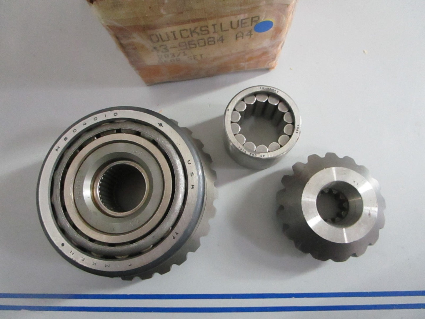 NEW OEM 43-96084A4 Mercury Quicksilver Gear Set 0820