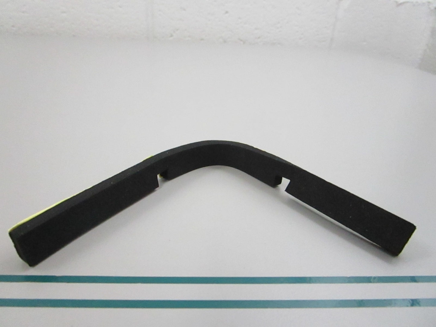 NEW OEM 57000392 Harley Davidson LH Outer Fairing Seal 0810