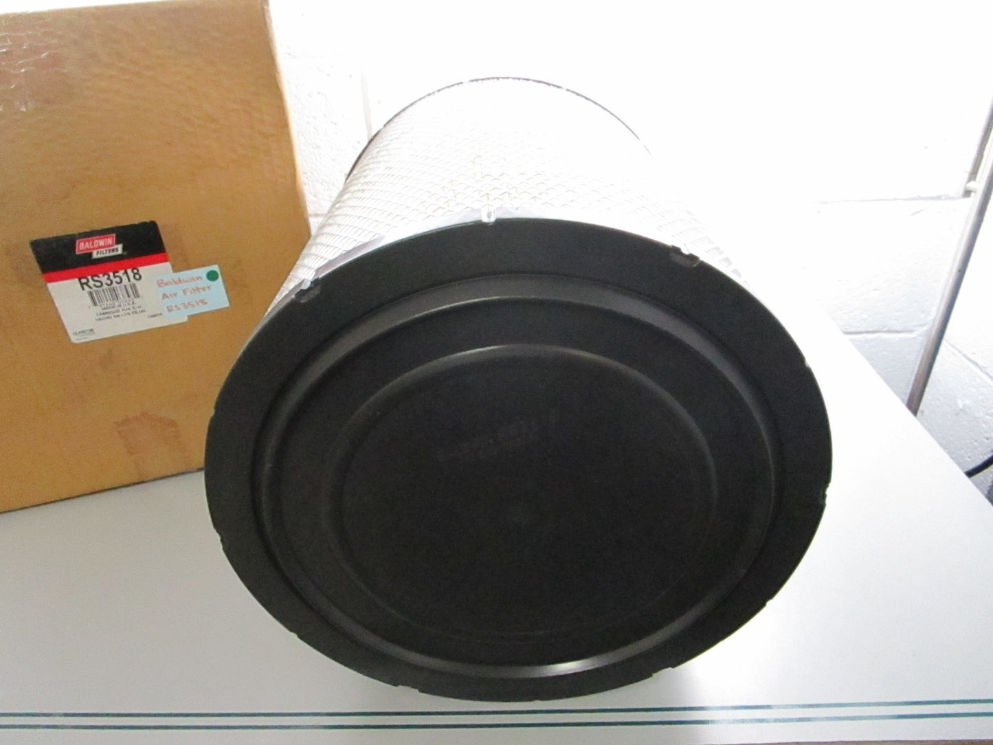 NEW RS3518 Baldwin Air Filter 0820