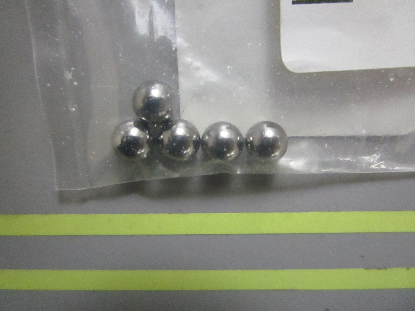 *NEW OEM* (LOT OF 5) 0810 Yamaha Ball 93507-32031