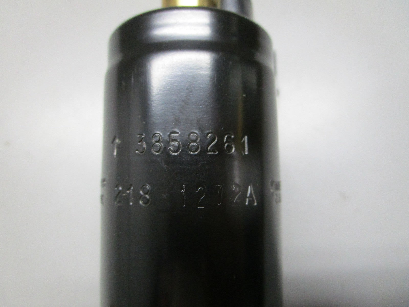 NEW OEM 3858261 Volvo Penta OMC Fuel Pump 0820
