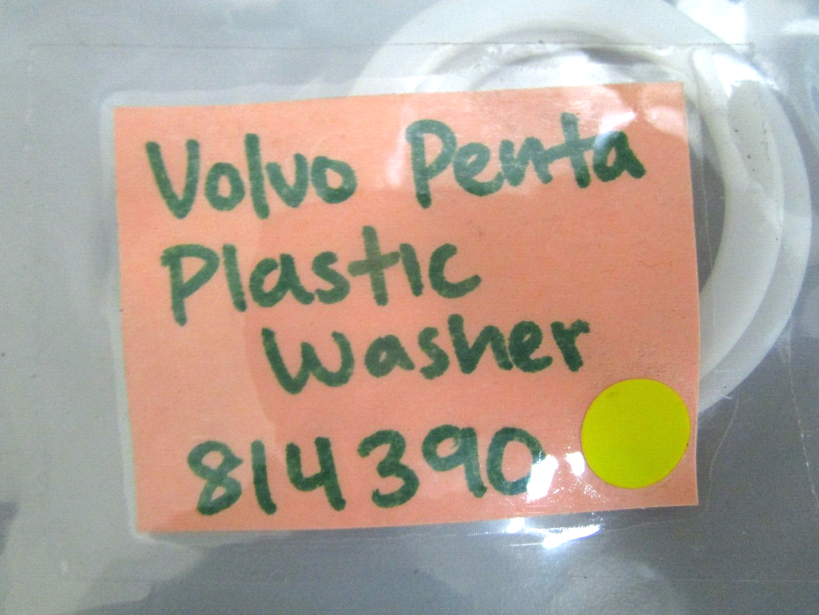 *NEW OEM* 0750 Volvo Penta PLASTIC WASHER 814390
