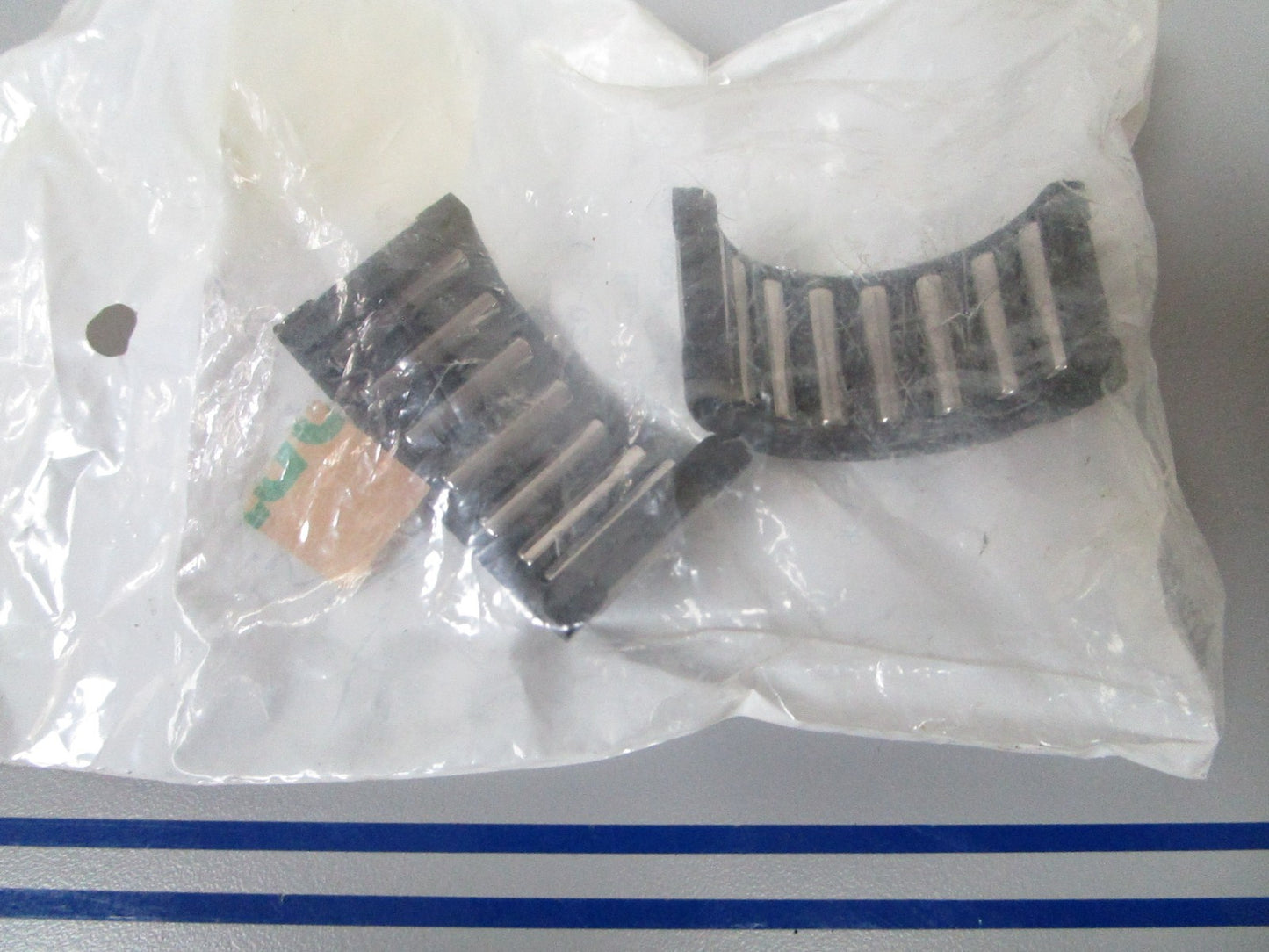 NEW RL1352 Replaces: 318252 18-1352 31-02763 Red Line Bearing  0810