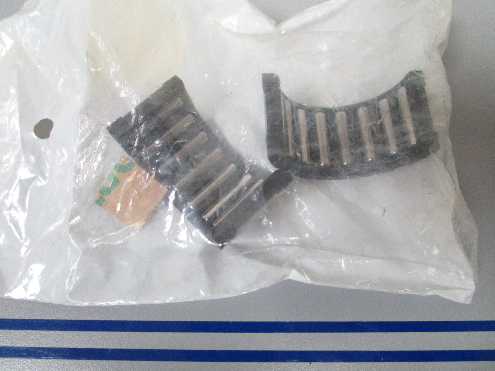 NEW RL1352 Replaces: 318252 18-1352 31-02763 Red Line Bearing  0810