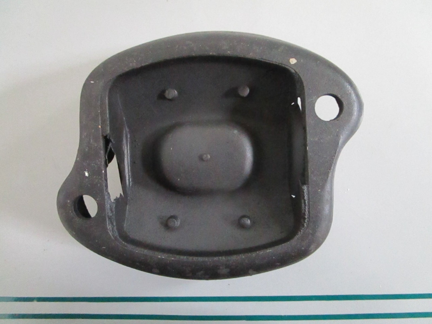 NEW OEM 1152410813 Mercedes-Benz Engine Mount 0820