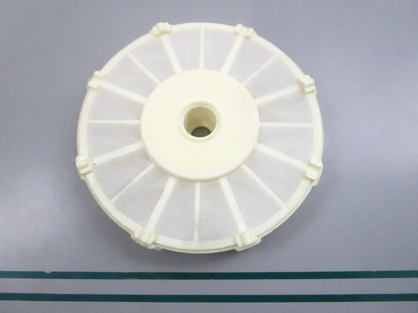 NEW OEM 0001847725 Mercedes-Benz Oil Filter Screen 0810