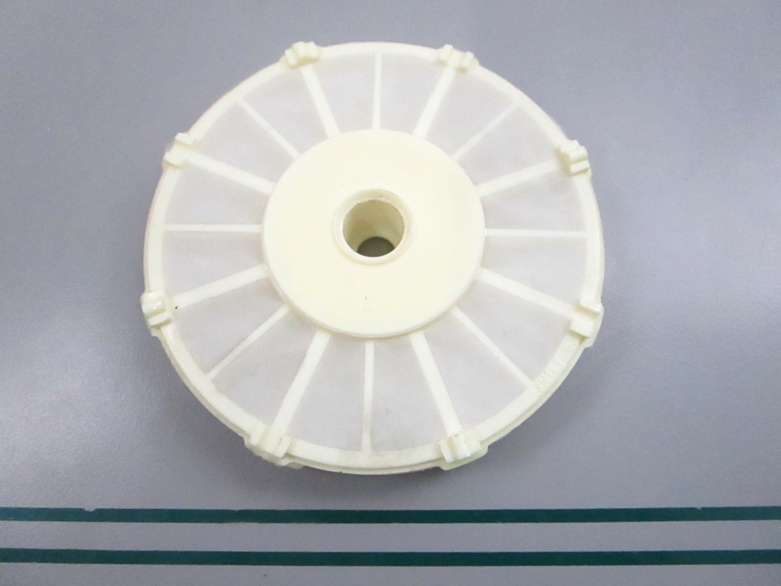 NEW OEM 0001847725 Mercedes-Benz Oil Filter Screen 0810