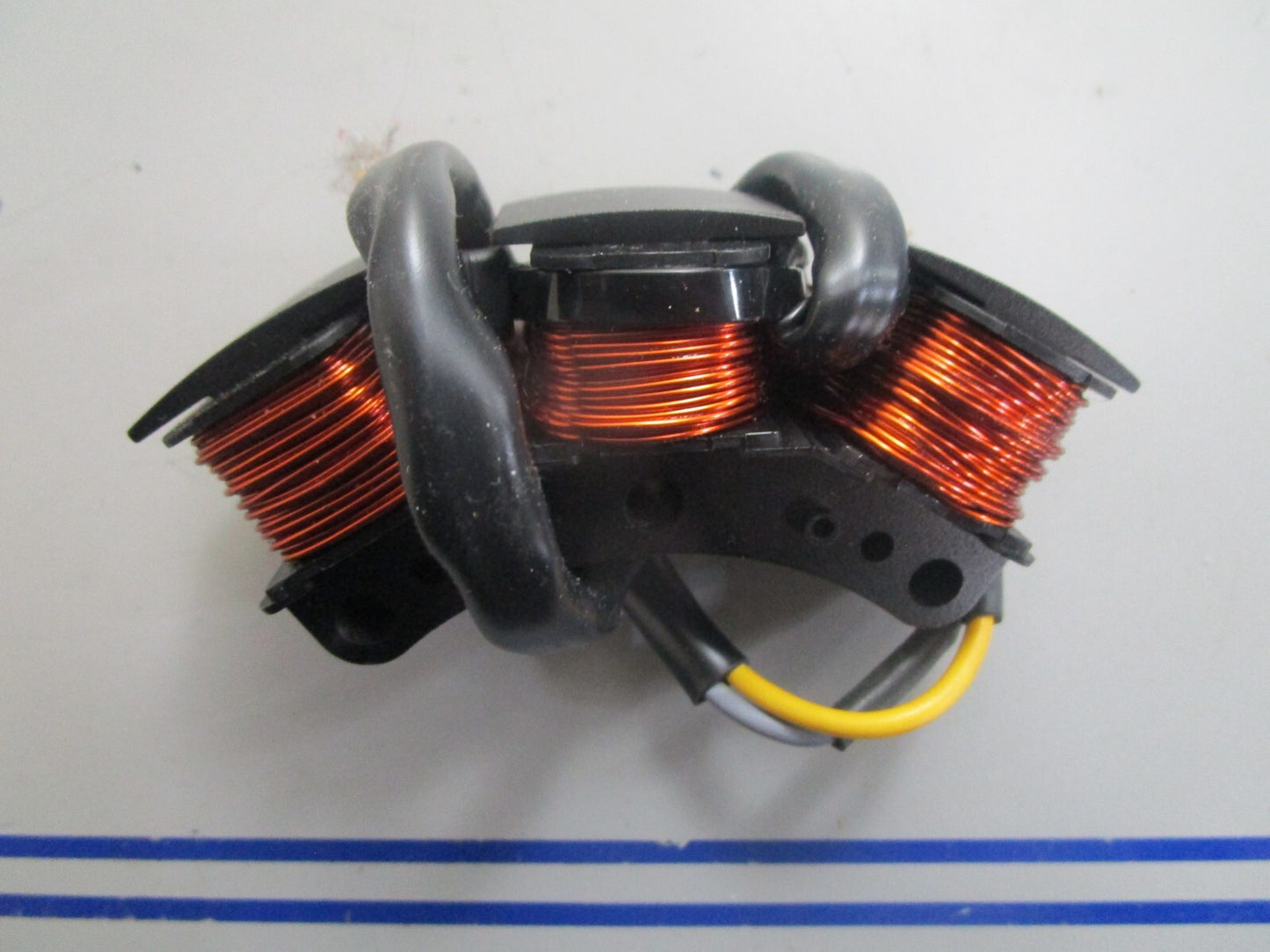 *NEW OEM* 0820 Mercury Quicksilver Stator 86704A10