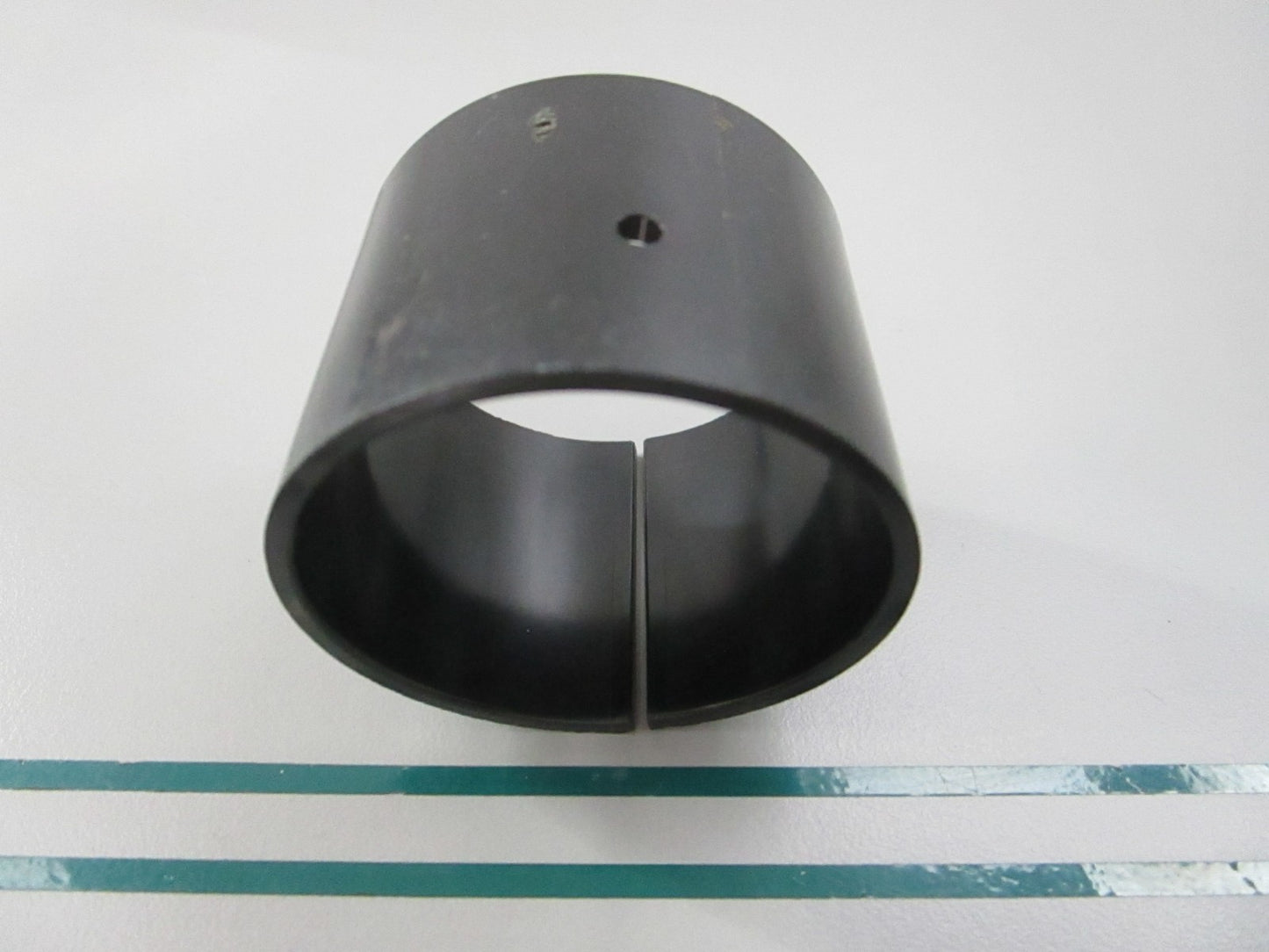 NEW OEM 332663 0332663 OMC Johnson Evinrude Bushing 0810