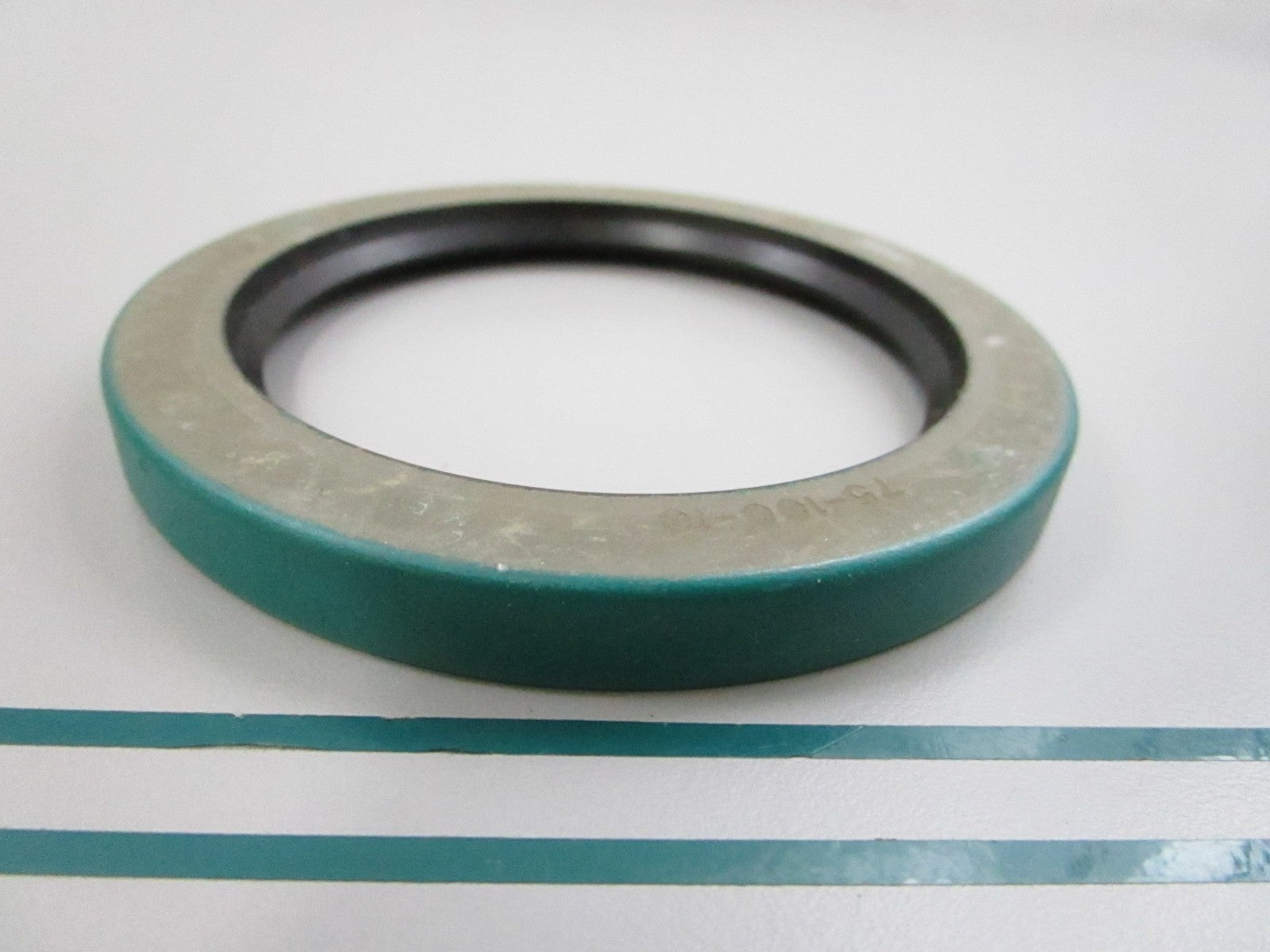 NEW OEM 0300800 Hyster Oil Seal 0810