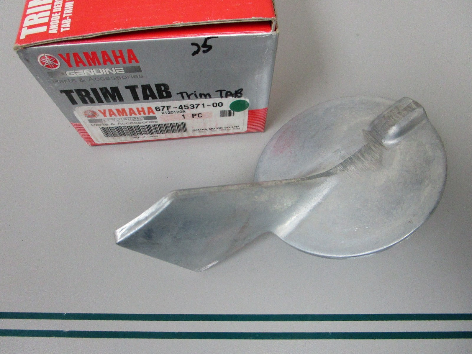 NEW OEM 67F-45371-00-00 Yamaha Trim Tab 0810