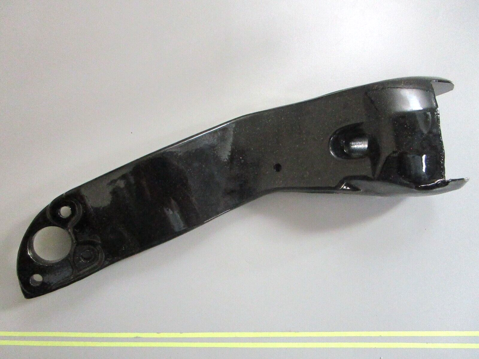 *NEW OEM* 0750 Mercury Quicksilver BRACKET 39056