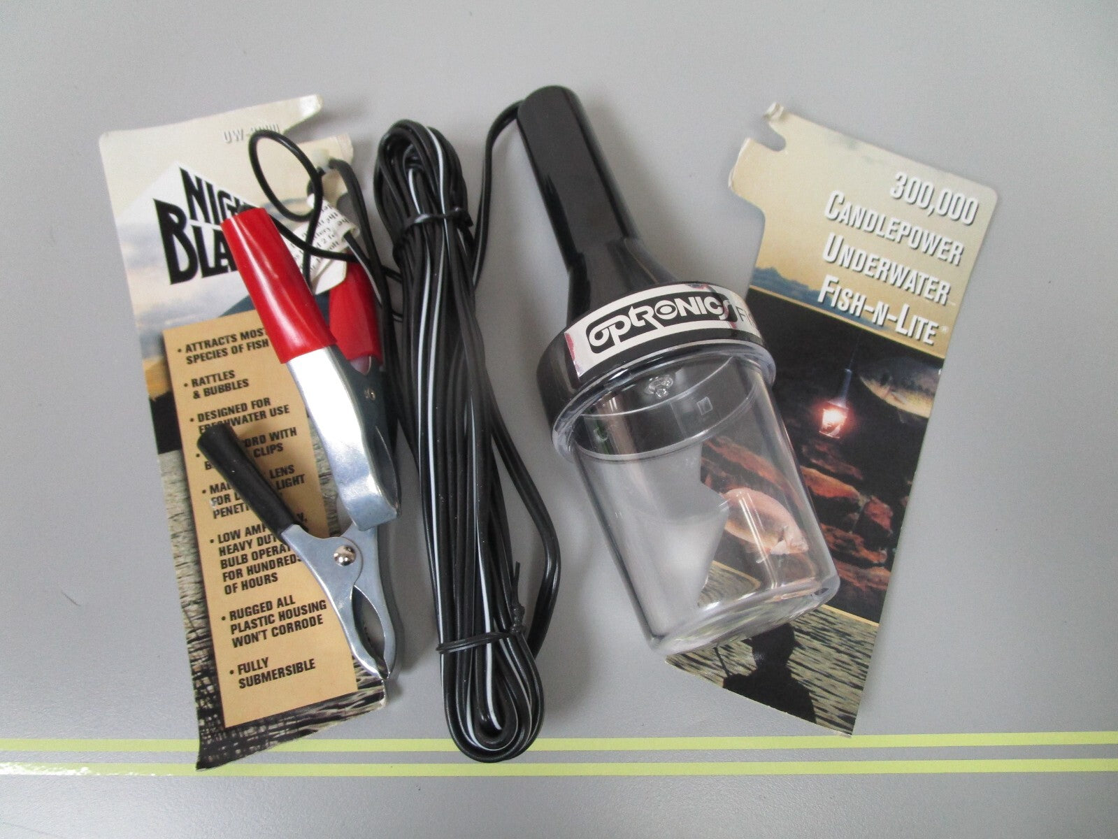 *NEW* 0810 Night Blaster 12V Fish-N-Lite UW-3000