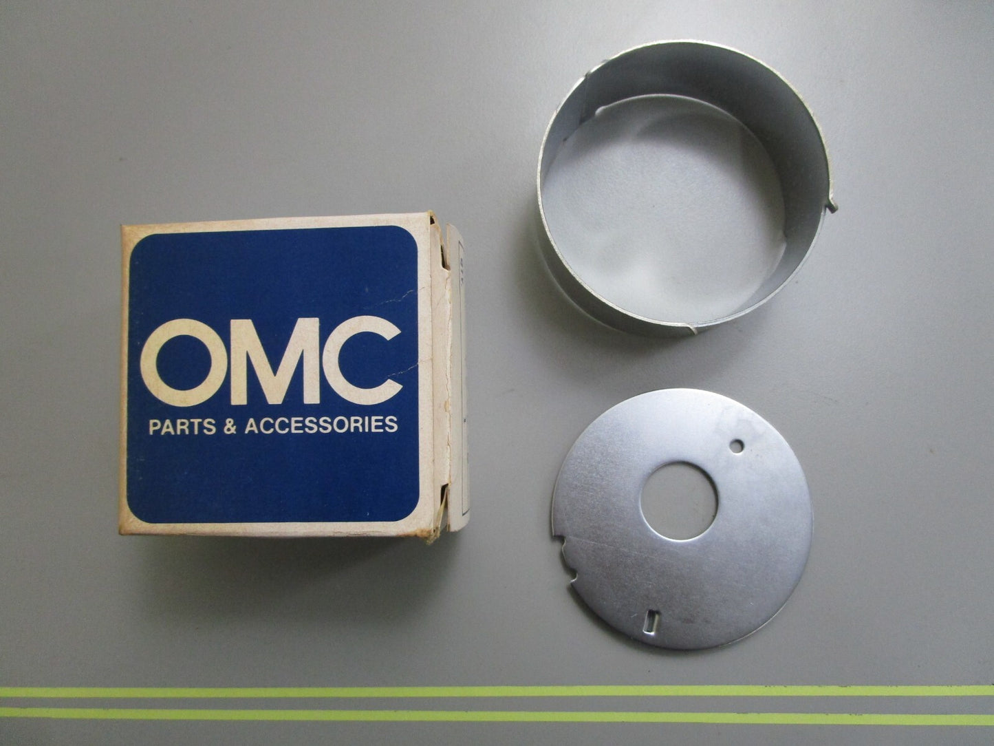 *NEW OEM* 0810 OMC Johnson Evinrude Water Pump & Lier 322896 0322896