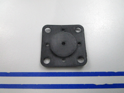 NEW OEM 333448 0333448 OMC Johnson Evinrude Gasket 0810