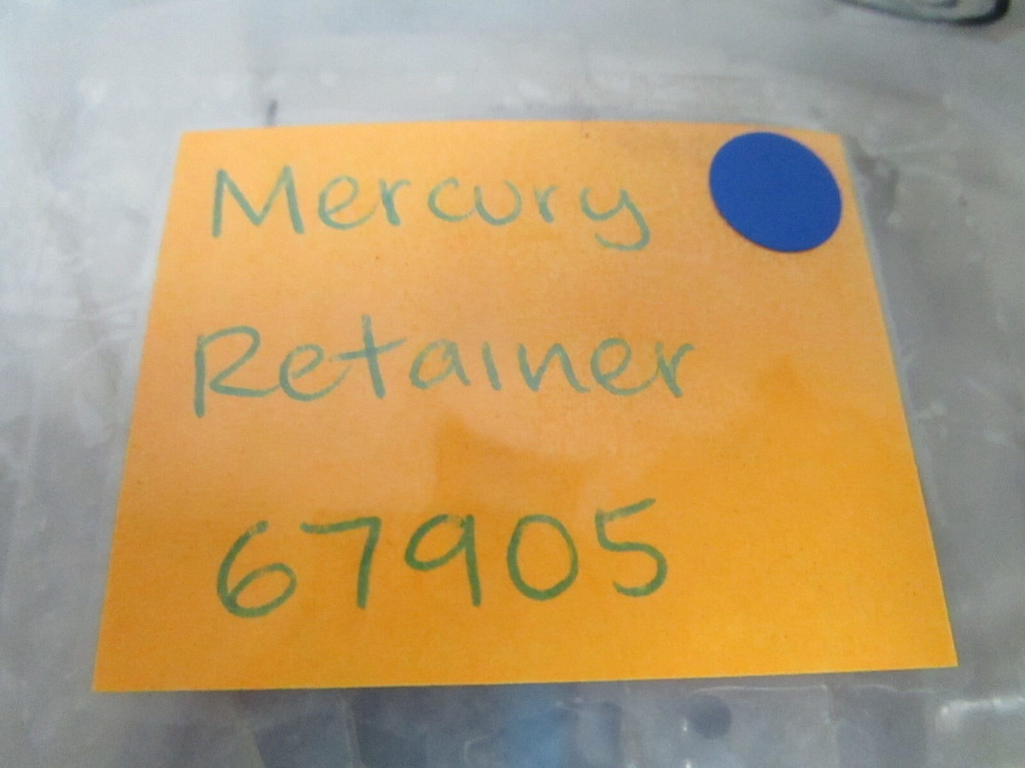 *NEW OEM* 0810 Mercury Quicksilver Retainer 67905