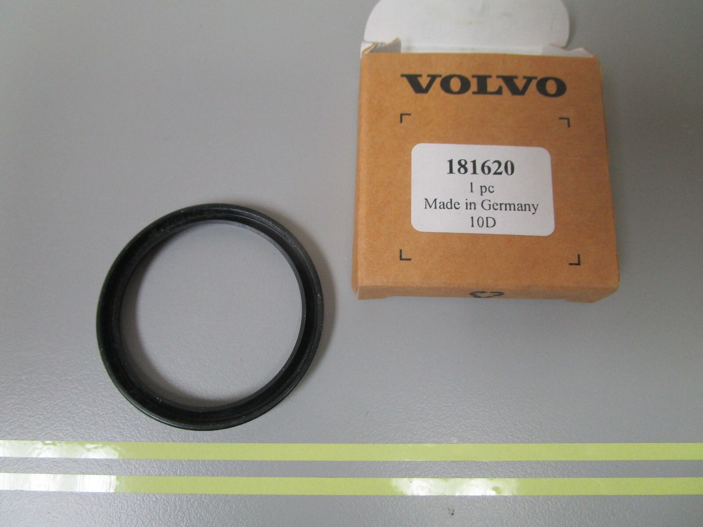 *NEW OEM* 0810 Volvo Penta Seal Ring 181620