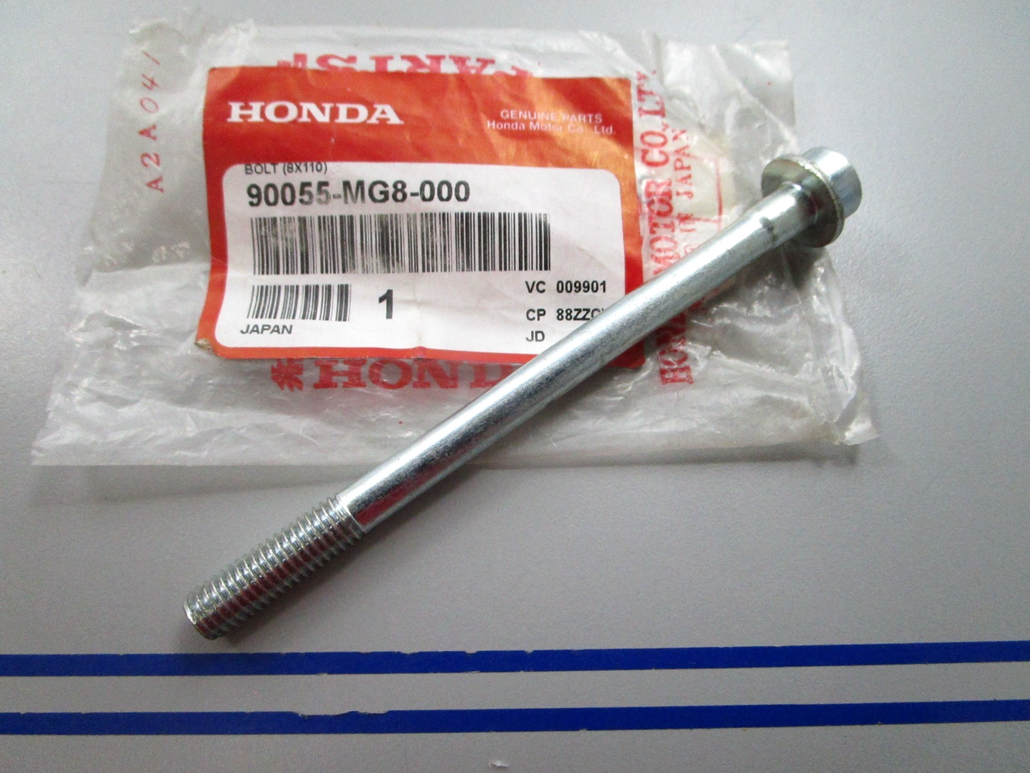 NEW OEM 90055-MG8-000 Honda Flange Bolt 0810