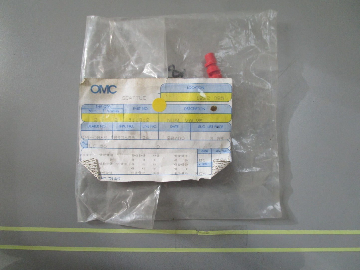 *NEW OEM* 0810 OMC Johnson Evinrude Manual Valve 511812 0511812