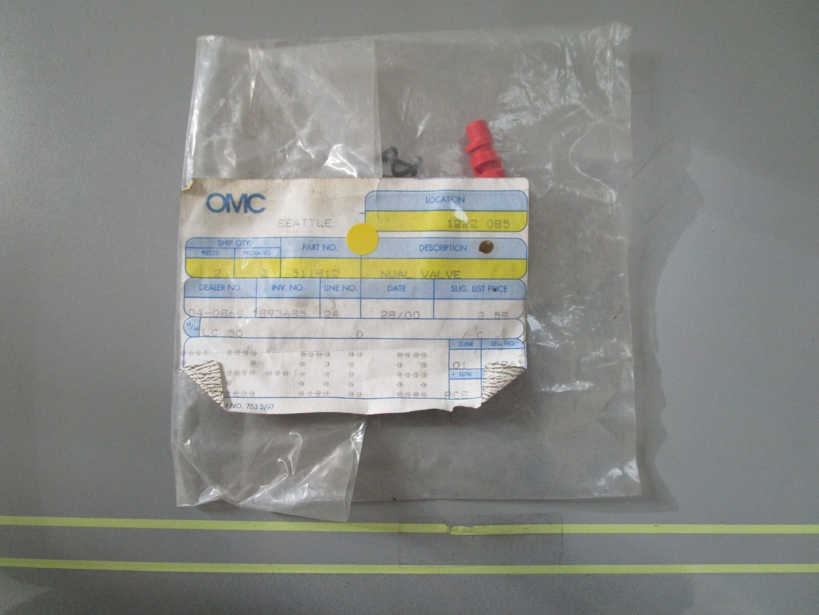 *NEW OEM* 0810 OMC Johnson Evinrude Manual Valve 511812 0511812