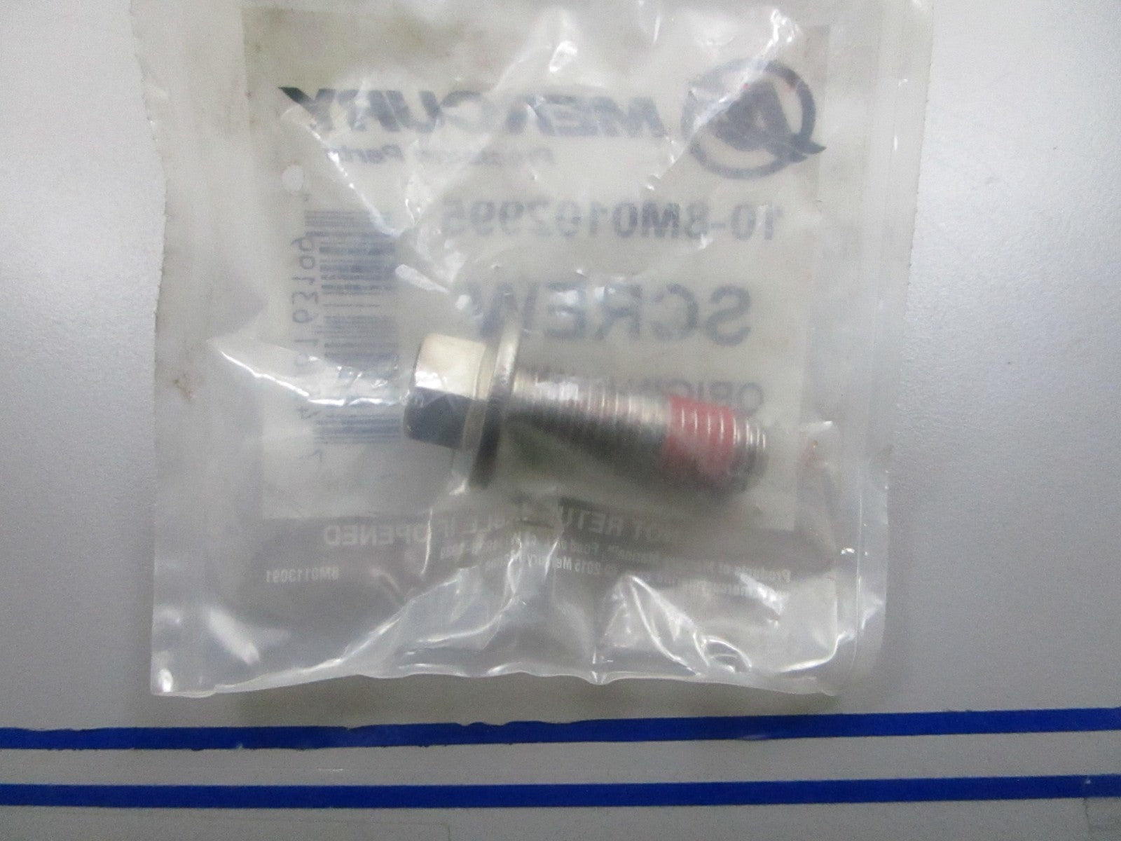 *NEW OEM* 0810 Mercury Quicksilver Screw 10-8M0102995