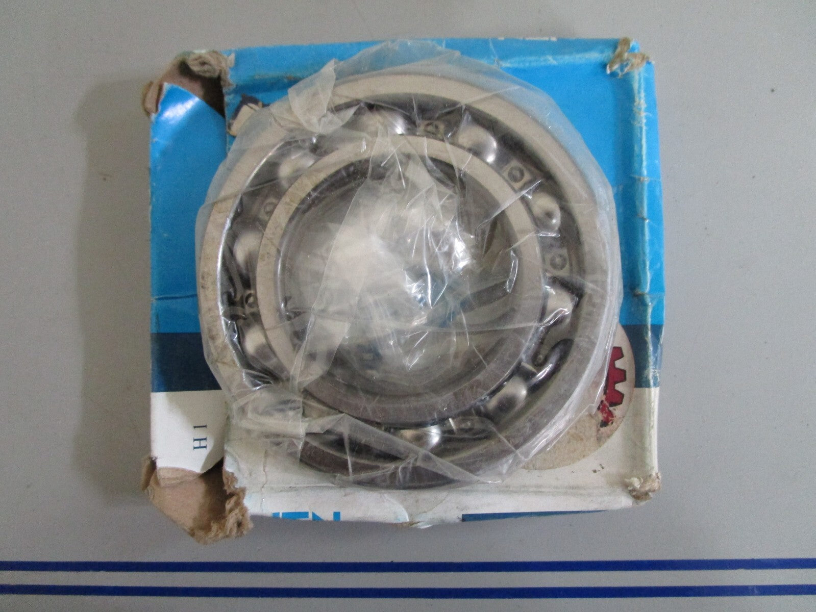 *NEW* 0820 NTN Bearing 6211NR Replaces: CAT 5P-9301