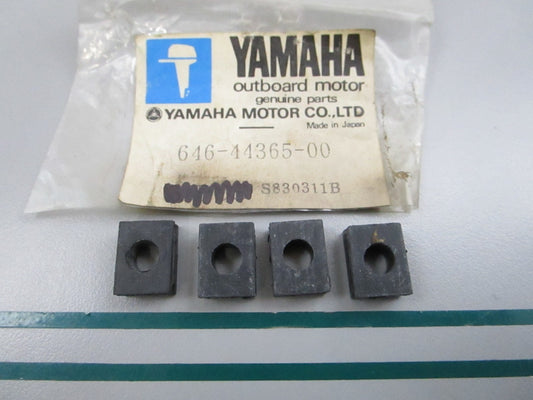 NEW OEM (LOT OF 4) 646-44365-00-00 Yamaha Pipe Seal 0810