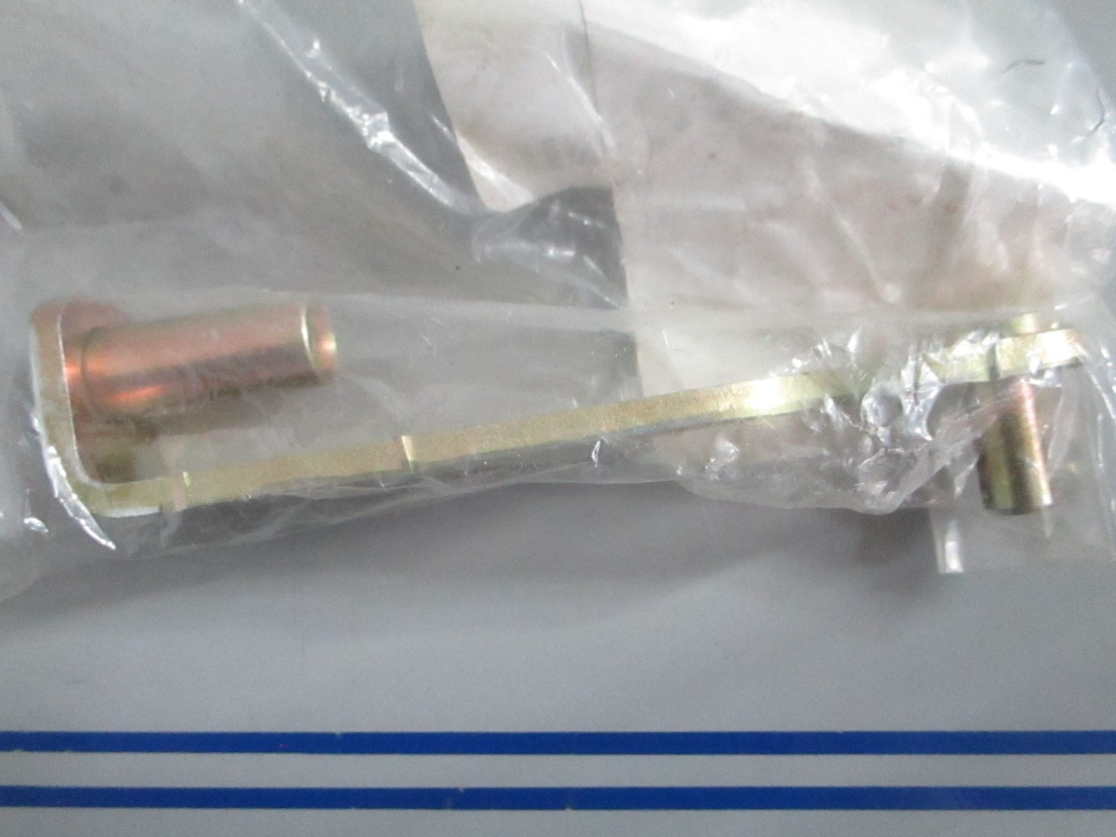 NEW OEM 116-9608 Exmark L-Bracket 0820