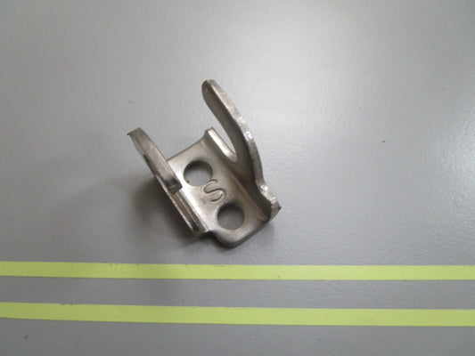*NEW OEM* 0750 OMC Johnson Evinrude SHIFT LOCK 305737 0305737