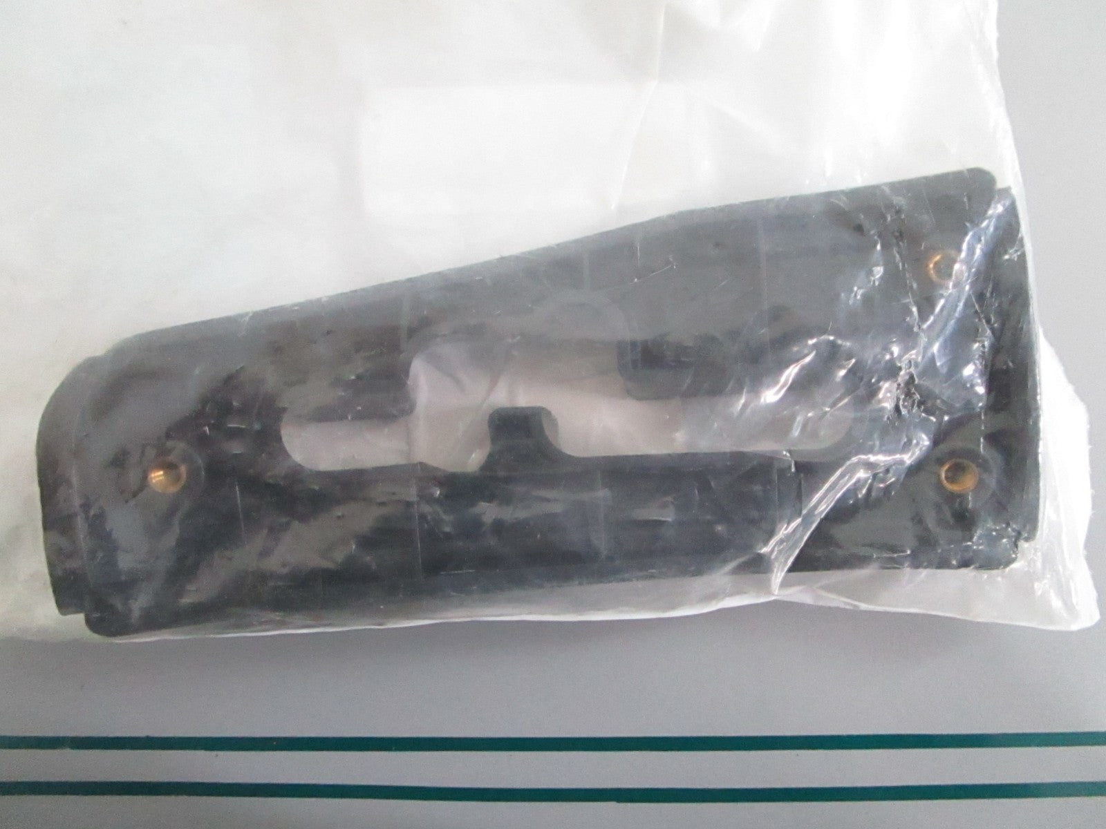 NEW OEM 0402-685 Arctic Cat Auto Shift Plate 0820