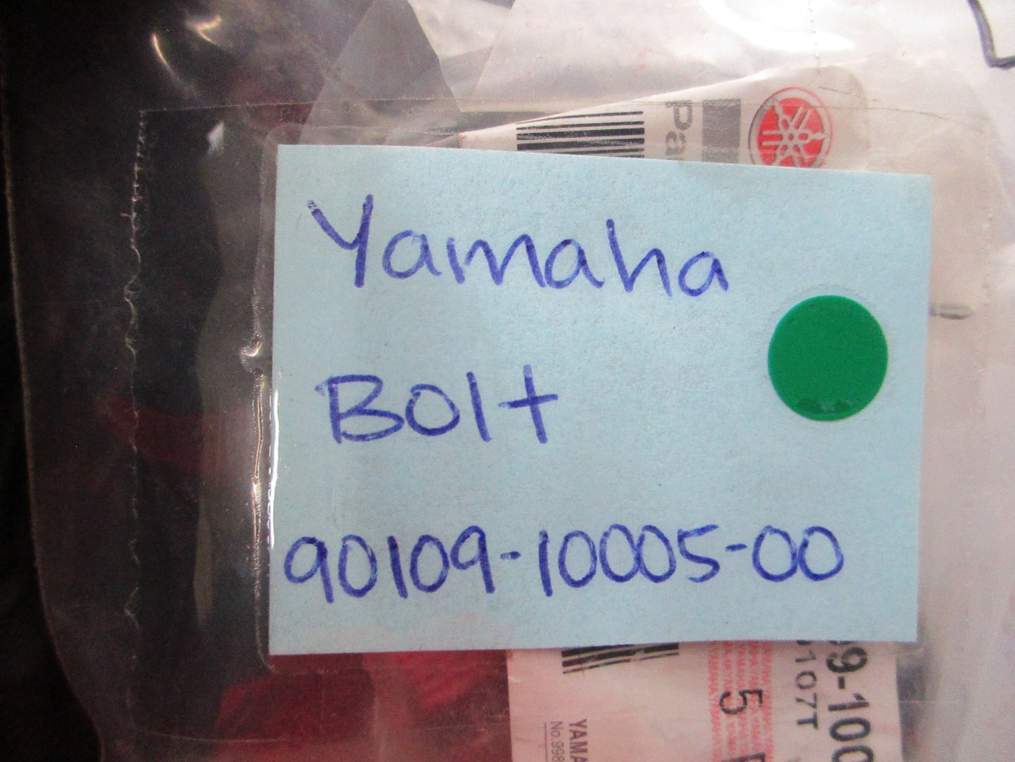 NEW OEM (LOT OF 4) 90109-10005-00 Yamaha Bolt 0810