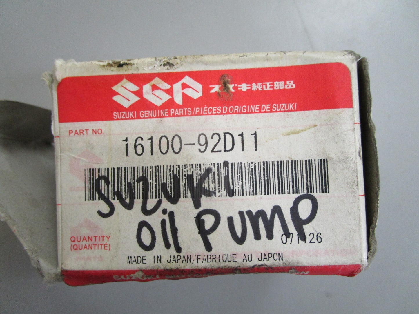 *NEW OEM* 0820 Suzuki Oil Pump Assy 16100-92D11