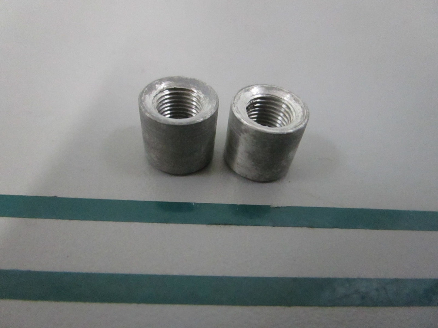 NEW OEM (LOT OF 2) 303939 0303939 OMC Johnson Evinrude Needle Valve Bushing 0810