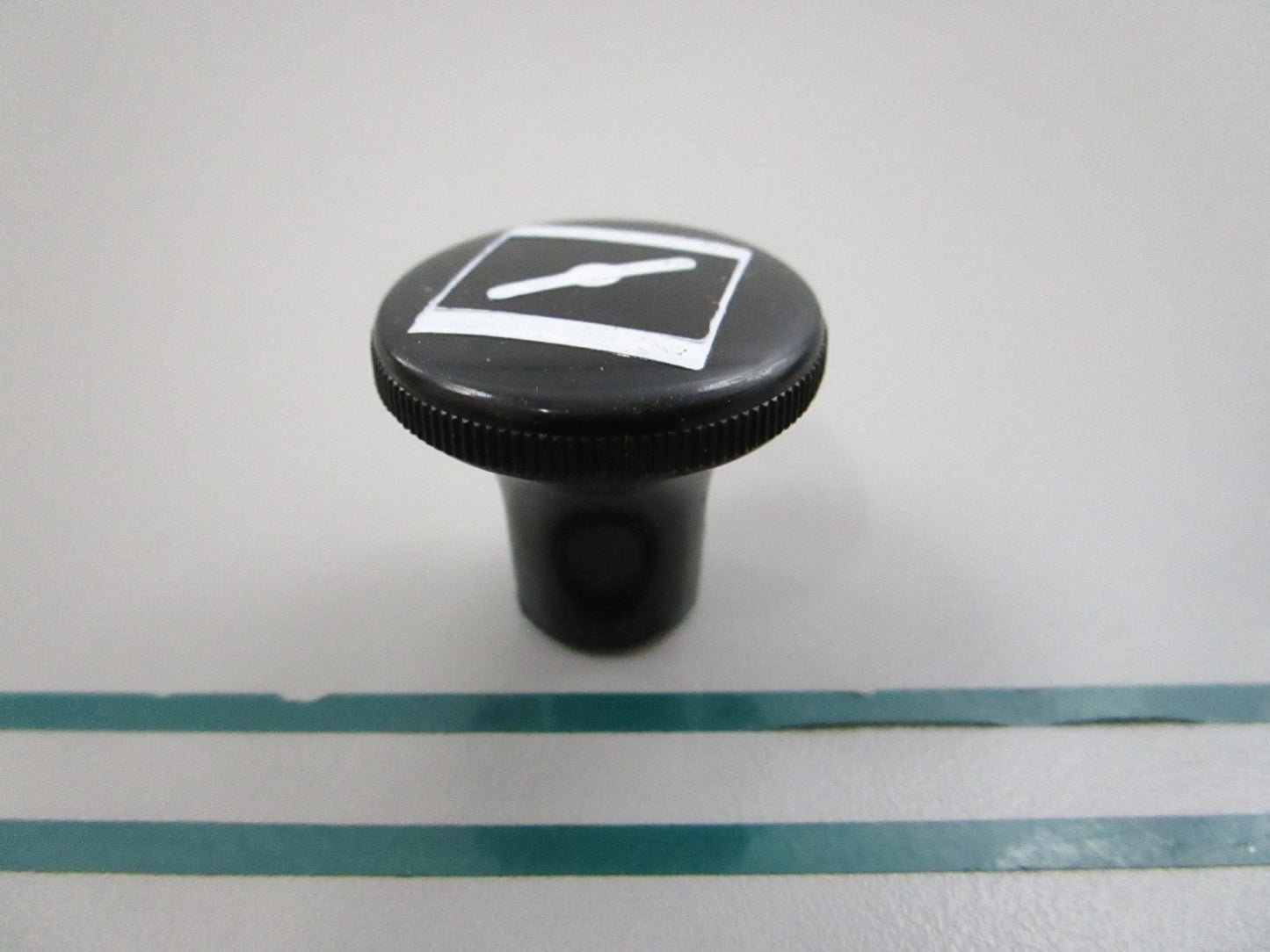 NEW OEM 86381 Mercury Quicksilver Choke Knob 0810