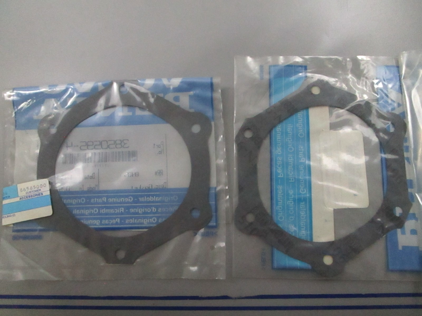 *NEW OEM* (LOT OF 2) 0810 Volvo Penta Gasket 3850595