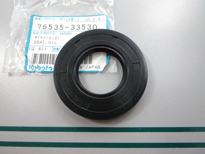 NEW OEM 76535-33530 Kubota Oil Seal 0810