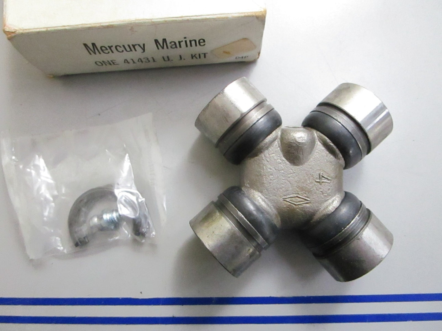 *NEW OEM* 0820 Mercury Quicksilver U-Joint Cross Bearing 41431