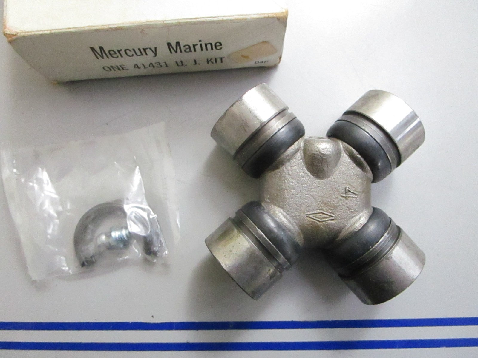 *NEW OEM* 0820 Mercury Quicksilver U-Joint Cross Bearing 41431