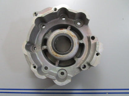 *NEW OEM* 0820 OMC Johnson Evinrude Bearing Housing 379477 379477