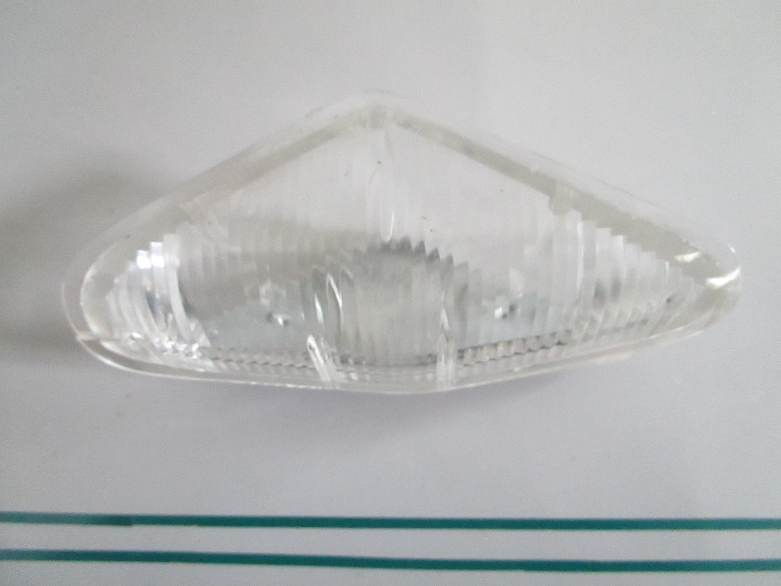 NEW OEM 1118260590 Mercedes-Benz Left Lens 0820