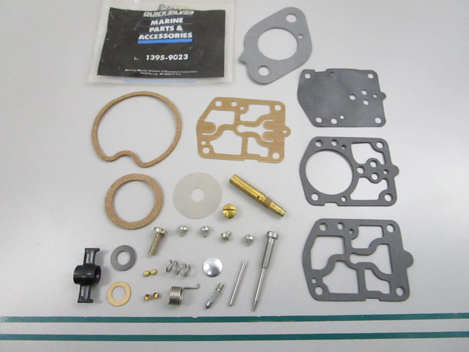 NEW OEM 1395-9023 Mercury Quicksilver Carburetor Repair Kit 0810