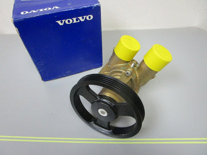 *NEW OEM* 0720 Volvo Raw Sea Water Pump 21379102