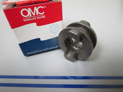 NEW OEM 325013 0325013 OMC Johnson Evinrude Clutch Dog 0720