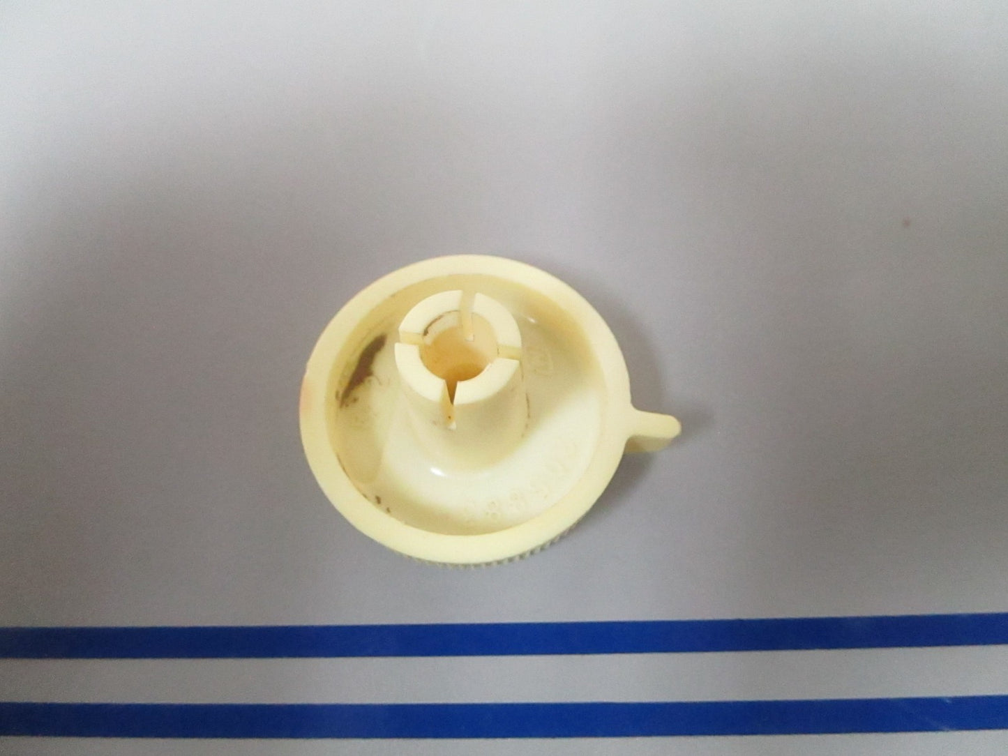 NEW OEM 205883 0205883 OMC Johnson Evinrude Adjustment Knob 0720