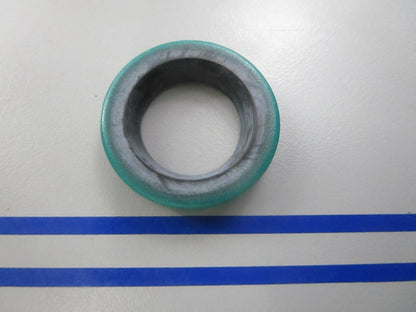 NEW 18-2064 Replaces: OMC 332205 Sierra Oil Seal 0810