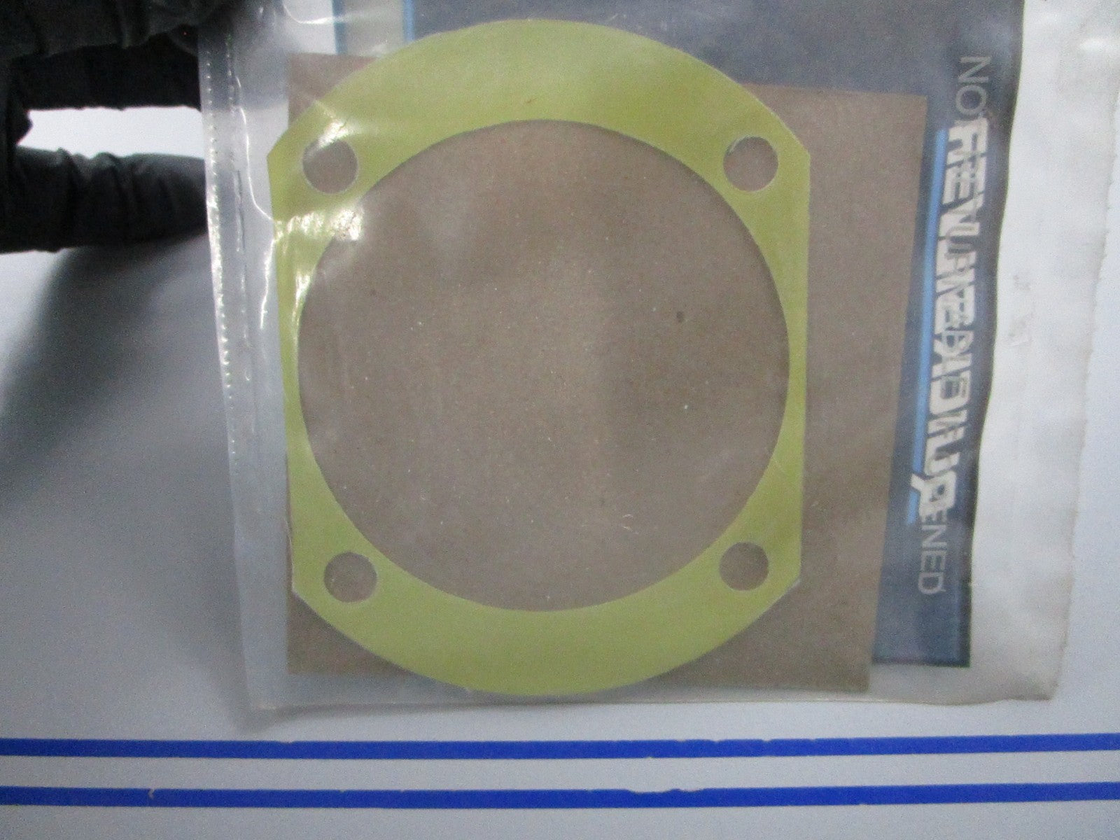 NEW OEM 15-820327020 Mercury Quicksilver .020 Yellow Shim 0810