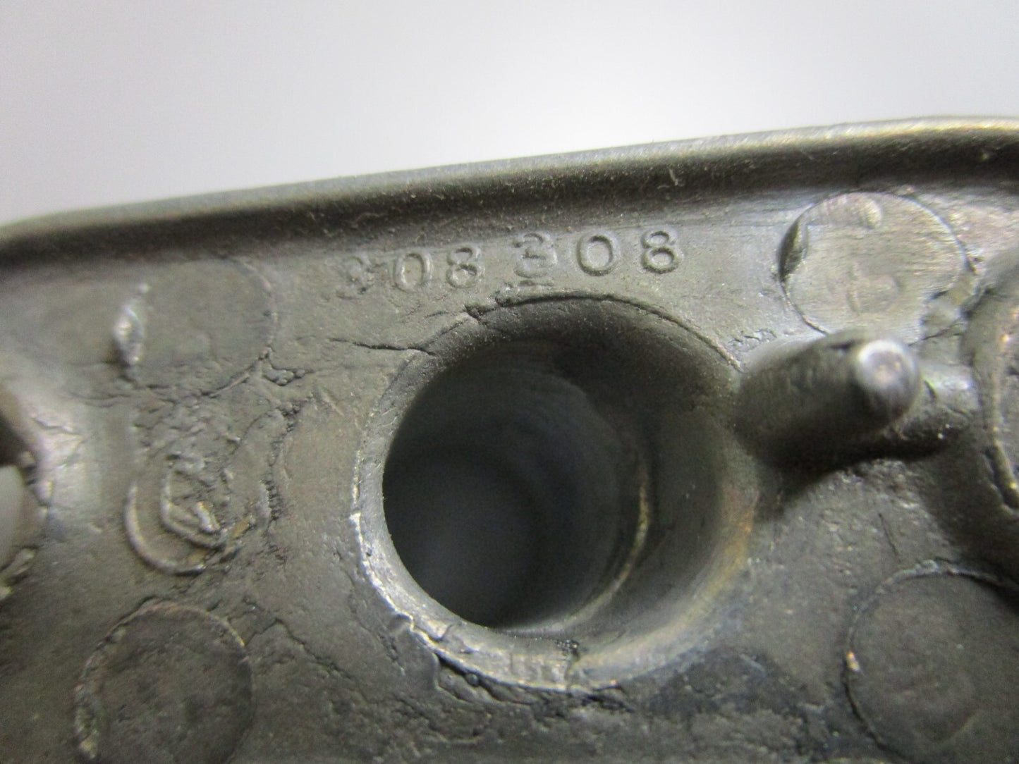 *NEW OEM* 0810 OMC Johnson Evinrude Cover Plate 308308 0308308