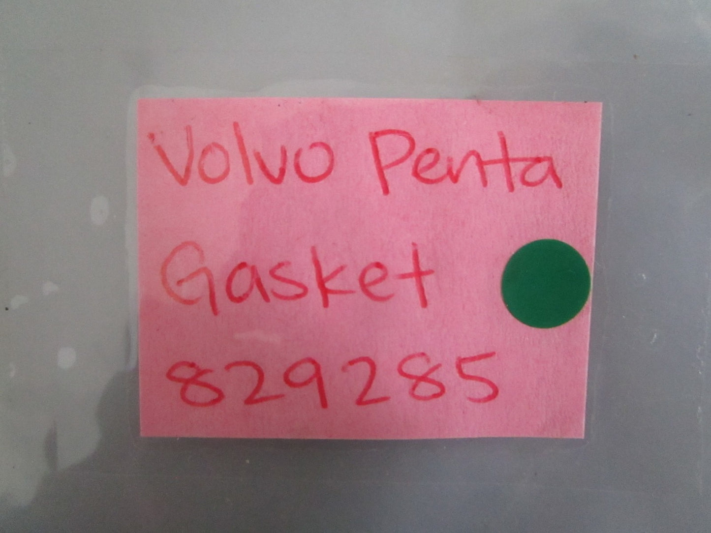 NEW OEM 829285 Volvo Penta Gasket 0820