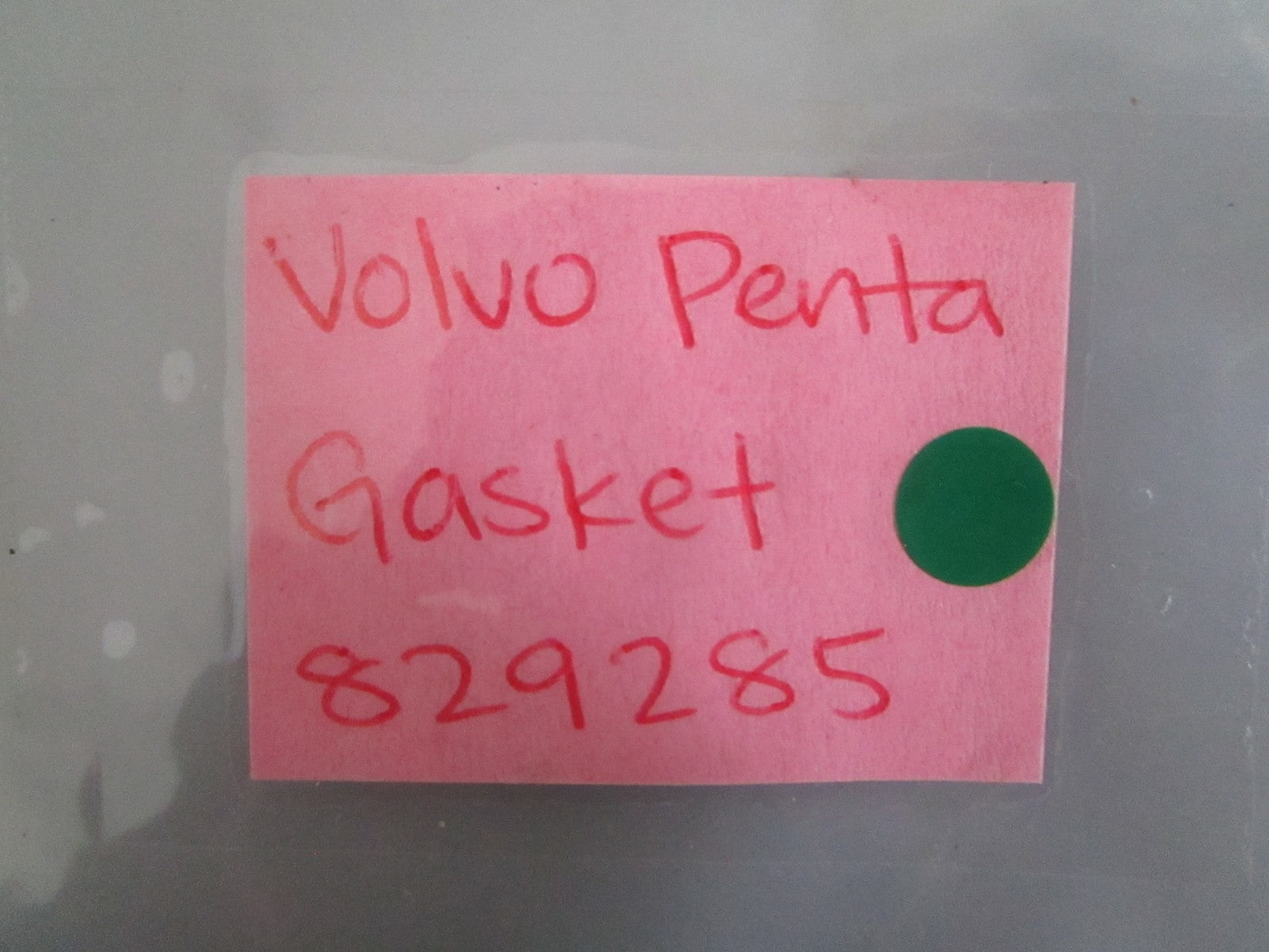 NEW OEM 829285 Volvo Penta Gasket 0820